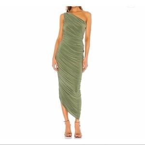 NWOT Norma Kamali Diana Gown M green